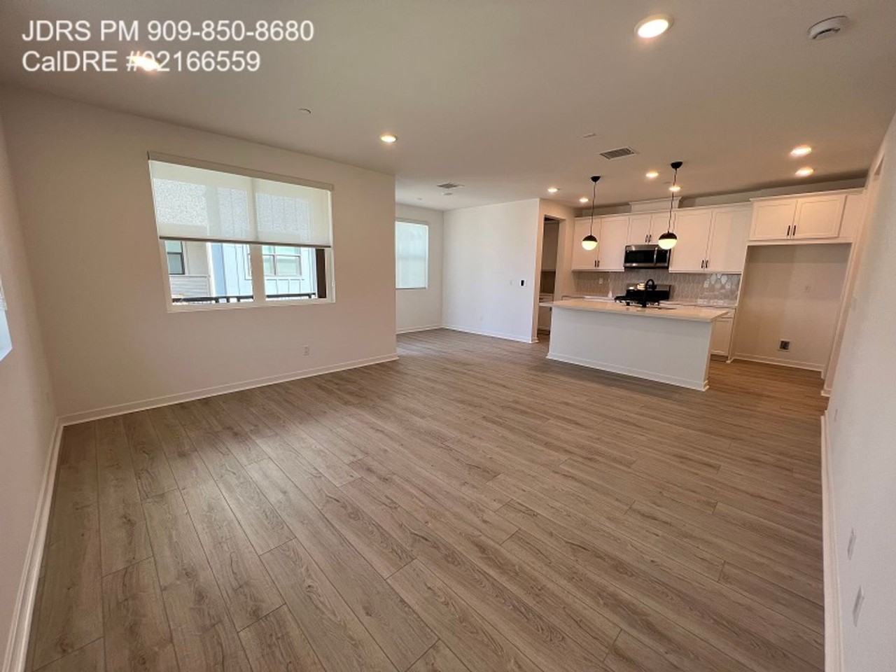 947 N Divino Privado #7 - Photo 3 of 23