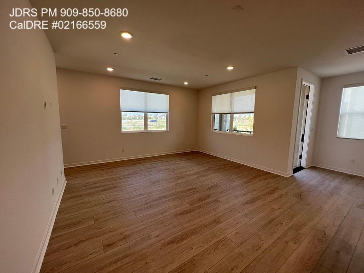 947 N Divino Privado #7 - Photo 5 of 23