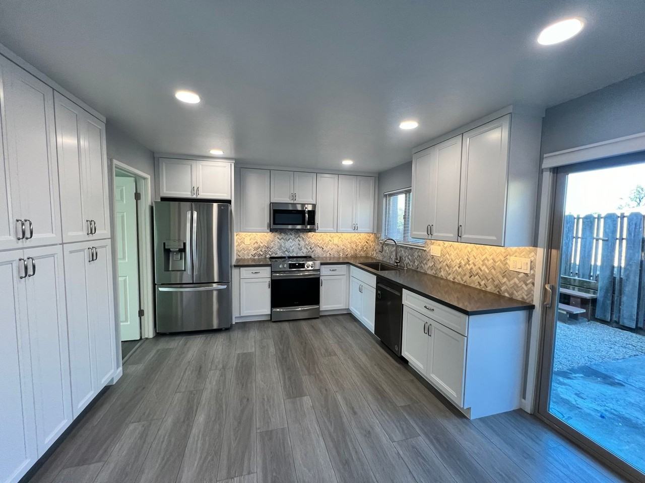 17 Columbine Ln - Photo 6 of 22