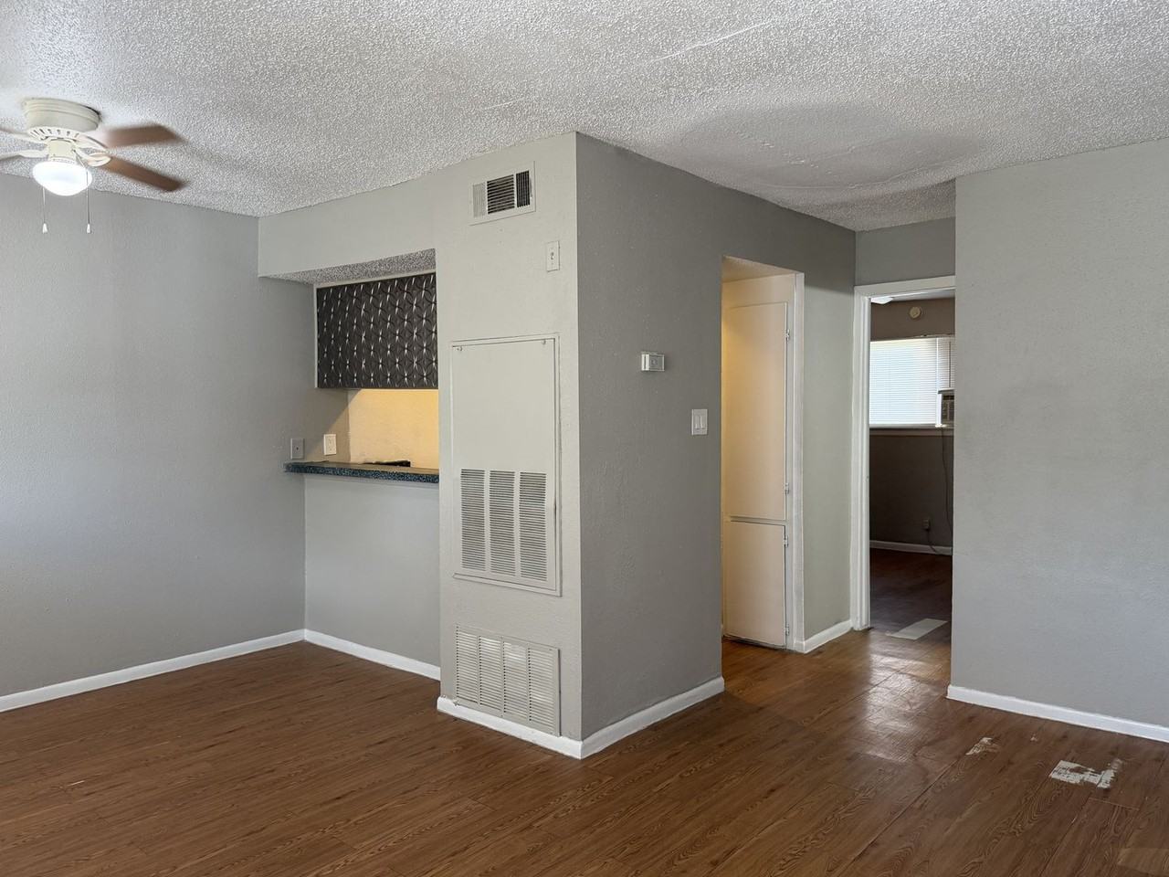 209 Victor St #24 - Photo 2 of 6