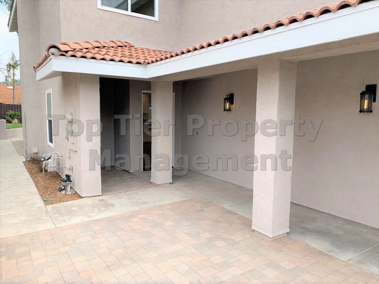 6724 Corintia St - Photo 3 of 27