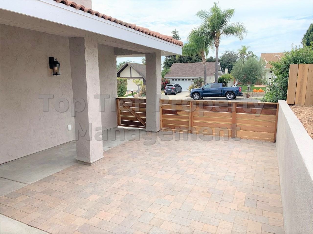 6724 Corintia St - Photo 4 of 27