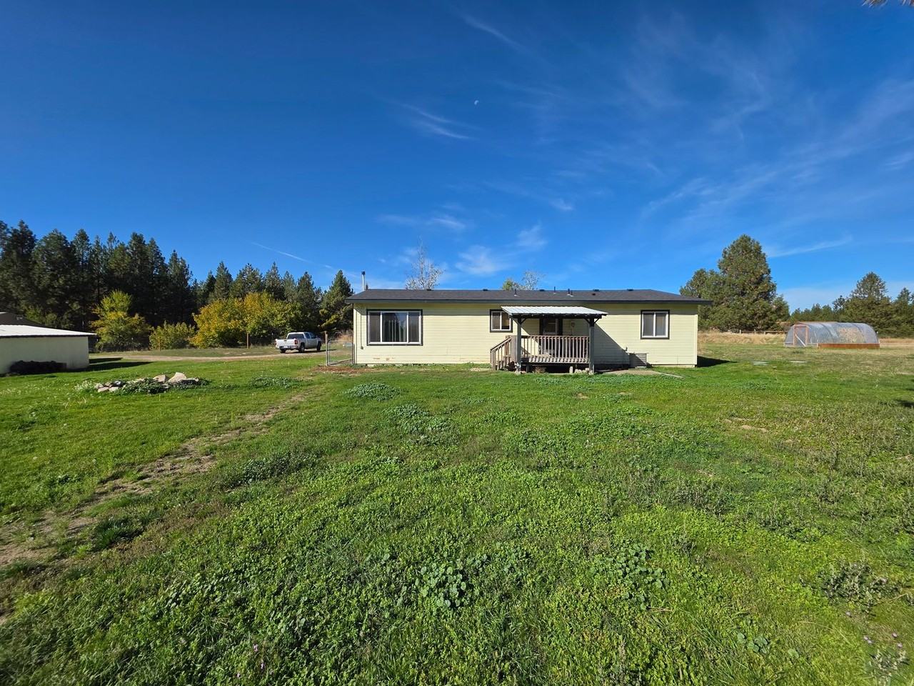 2620 W Burroughs Rd - Photo 2 of 13
