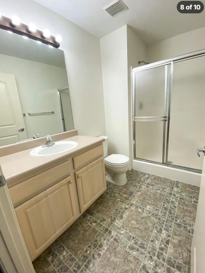 3912 N 16th St - Photo 3 of 9