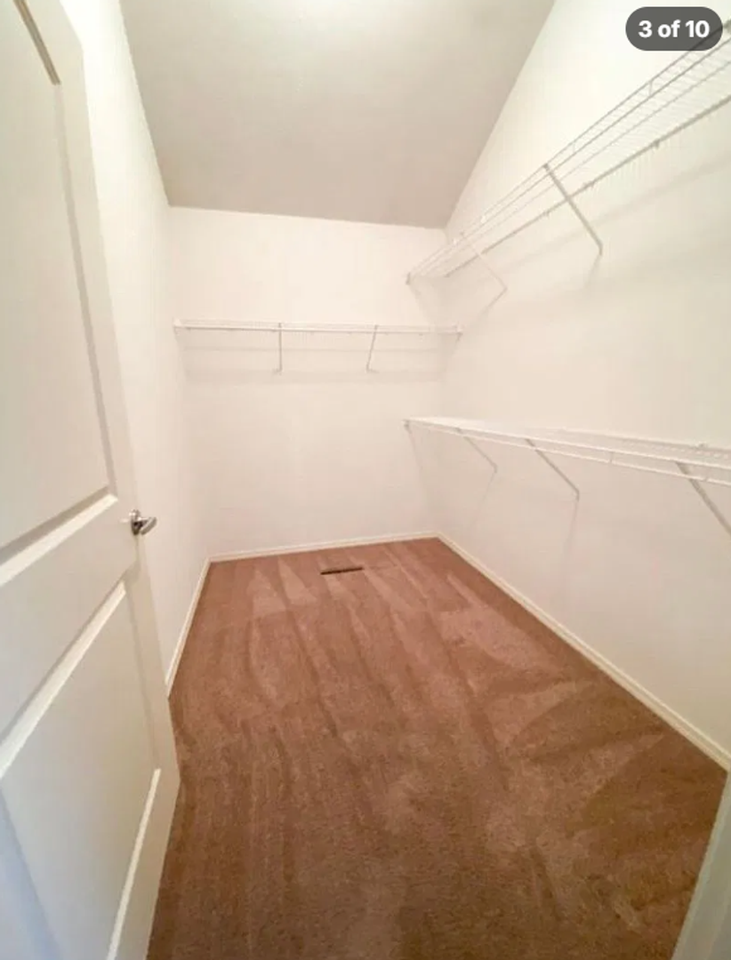 3912 N 16th St - Photo 7 of 9