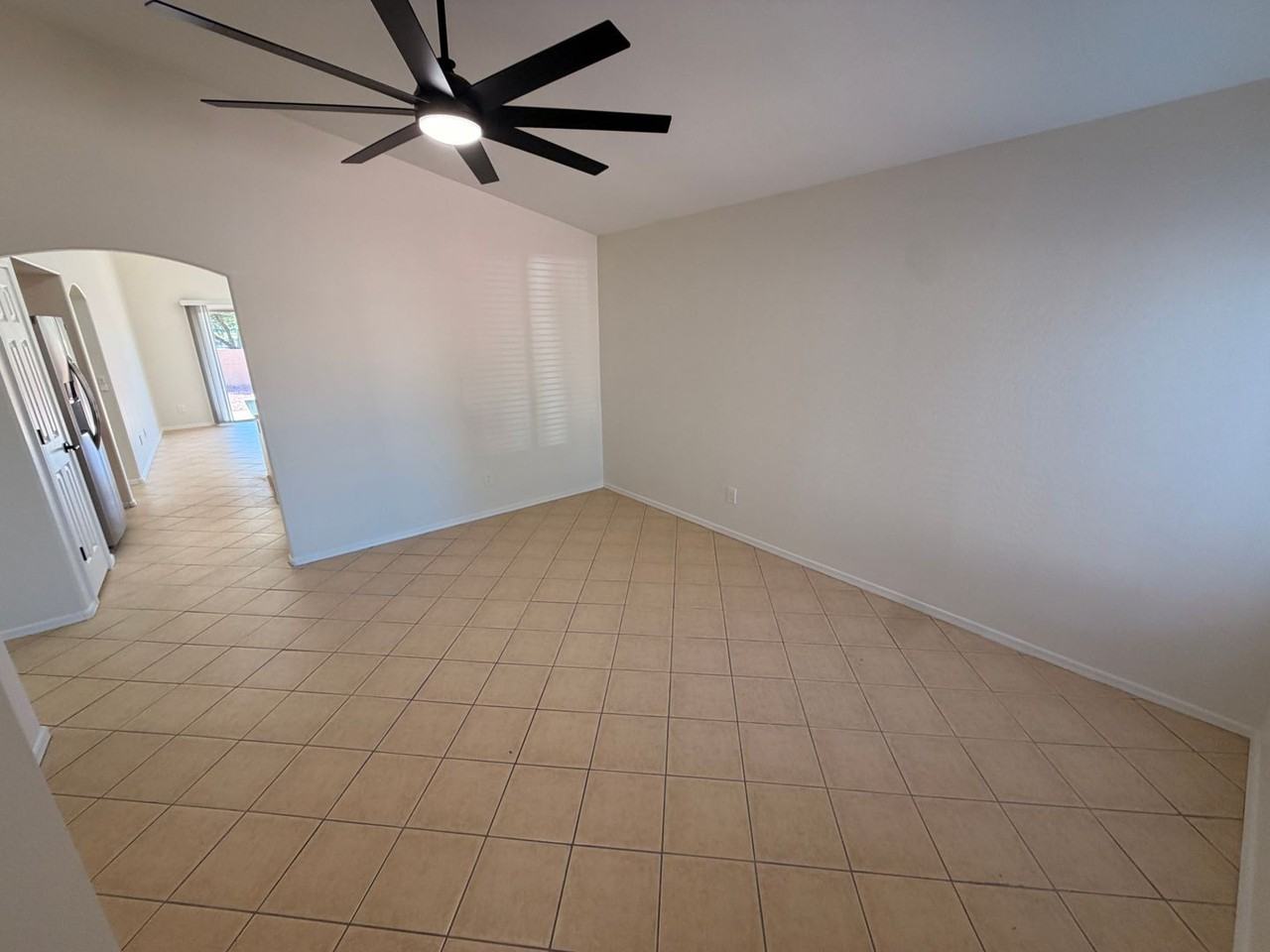 12005 W Charter Oak Rd - Photo 2 of 17
