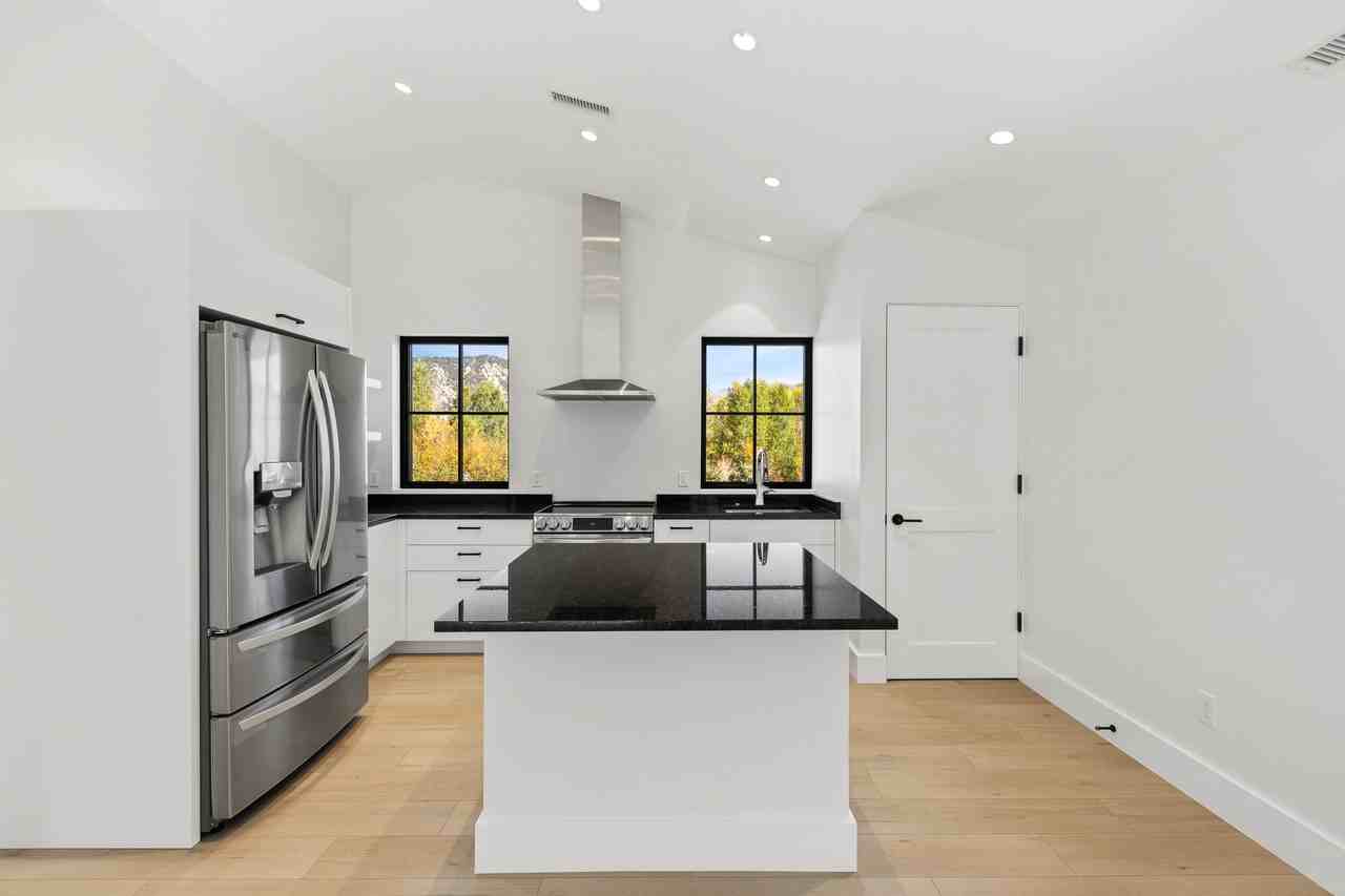 30 St Finnbar Farm Rd #ADU - Photo 4 of 25