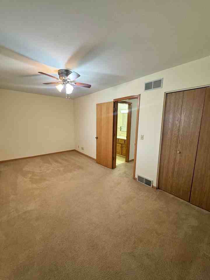 2723 N 93rd St - Photo 3 of 19