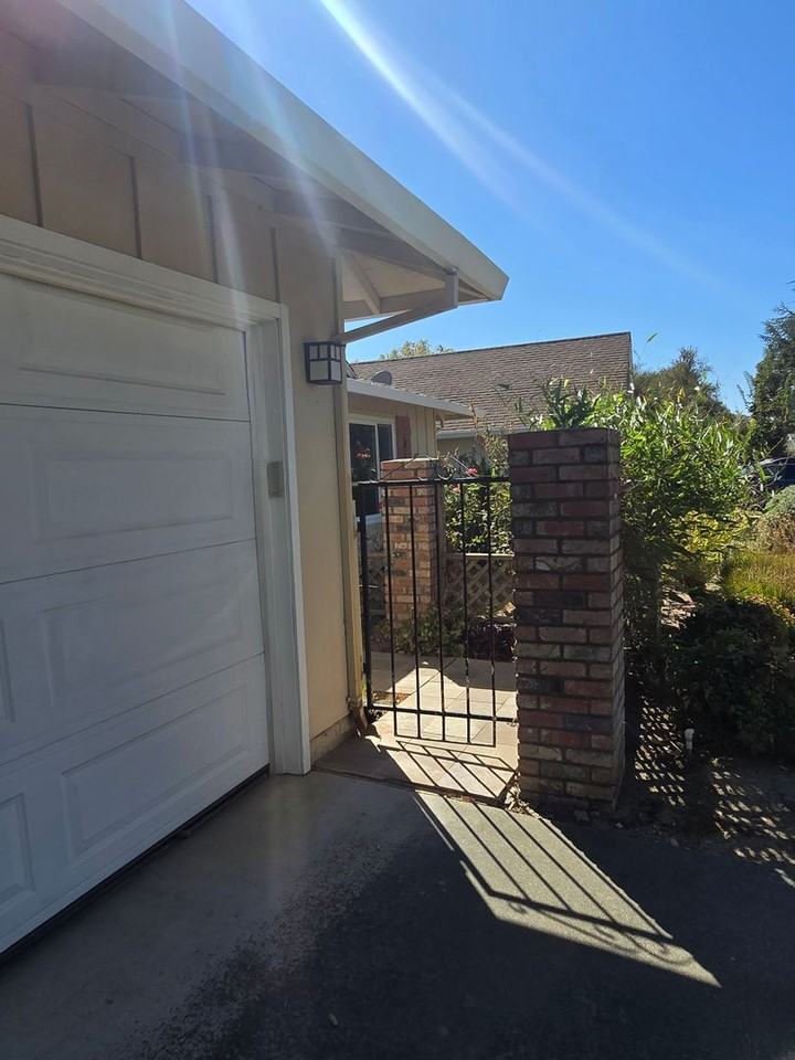 3012 Concord Pl - Photo 2 of 50