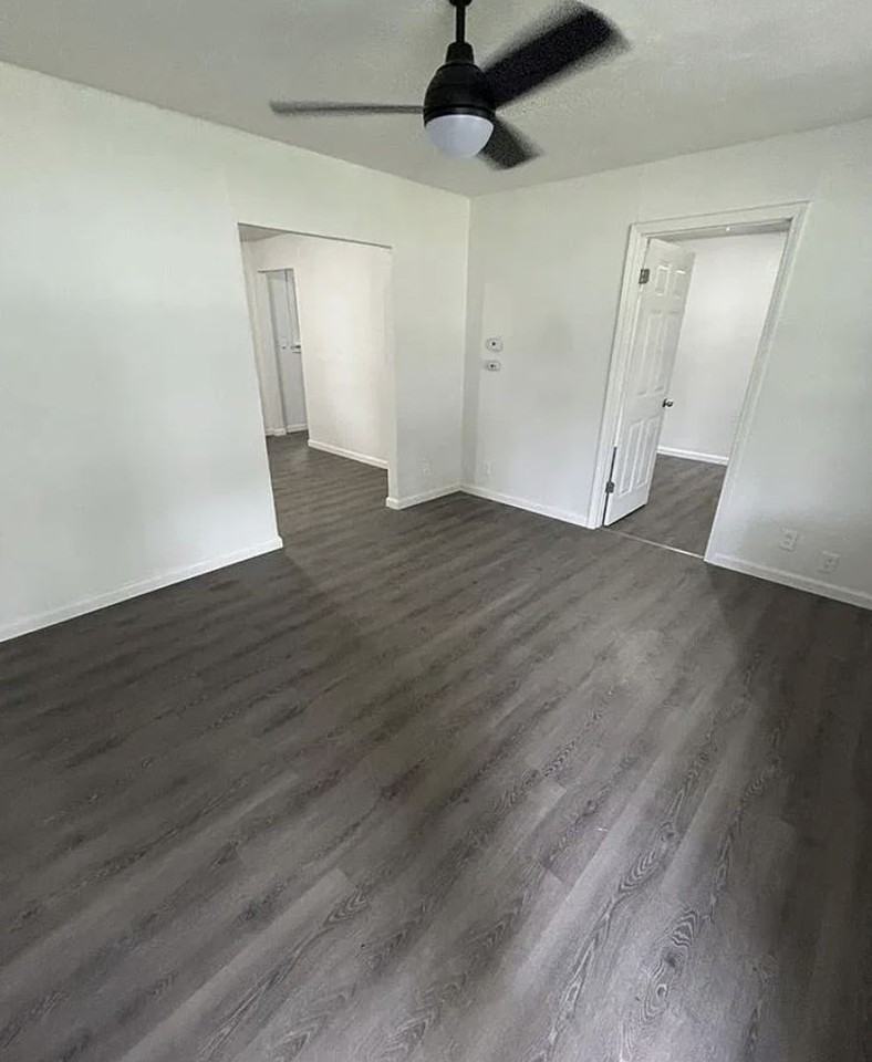 1221 Richard Dr - Photo 3 of 7