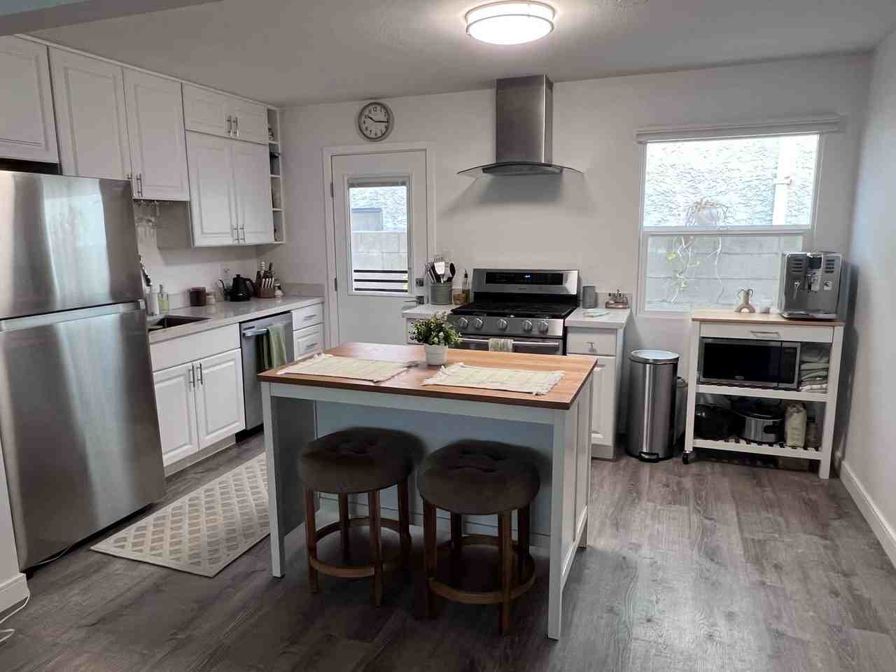 420 420 & 430 Hermosa Ave. - Photo 4 of 17