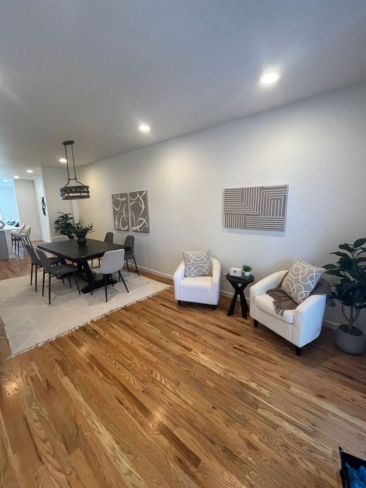 1029 Julian St - Photo 2 of 22