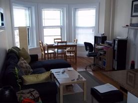 849 Beacon St #Apt B - Photo 1 of 1