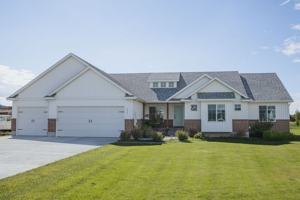 featured image of 3951 Woodland Dr