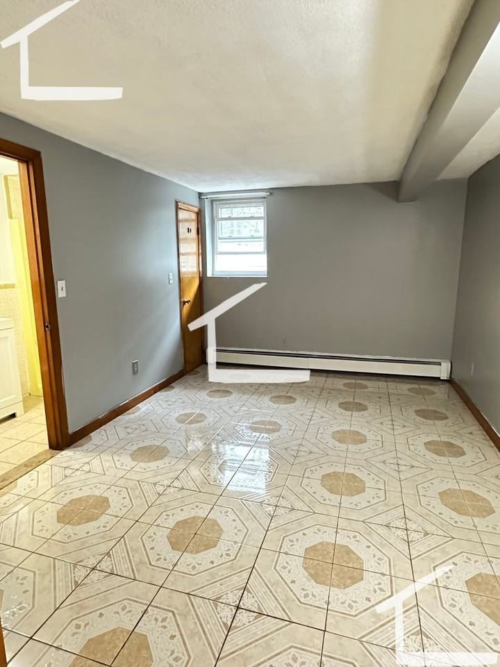 25 Duval St - Photo 5 of 7