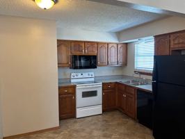 featured image of 733 Cardinal Dr