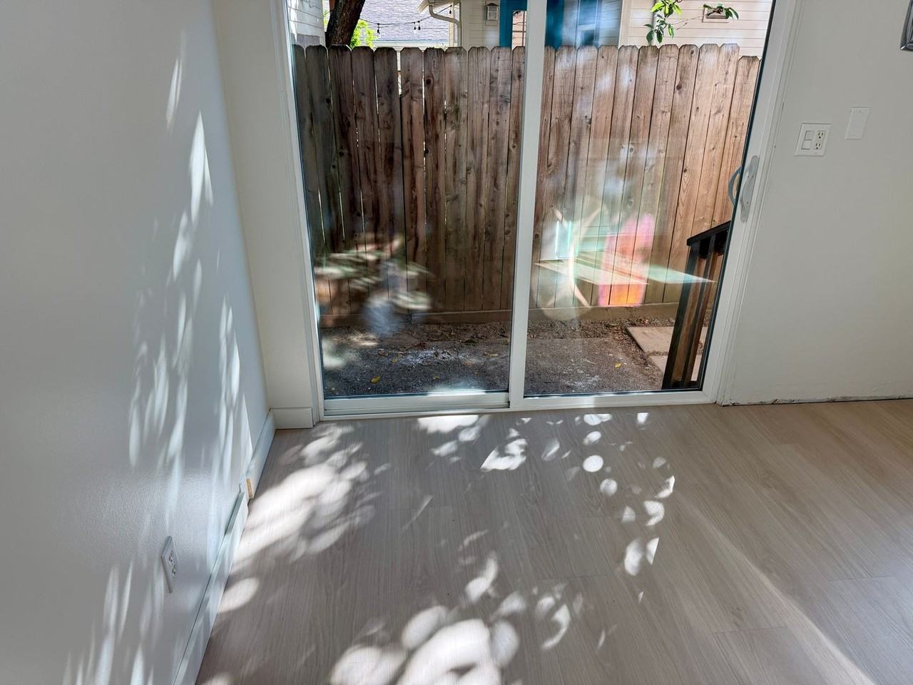 4118 Se 29th Ave - Photo 3 of 17
