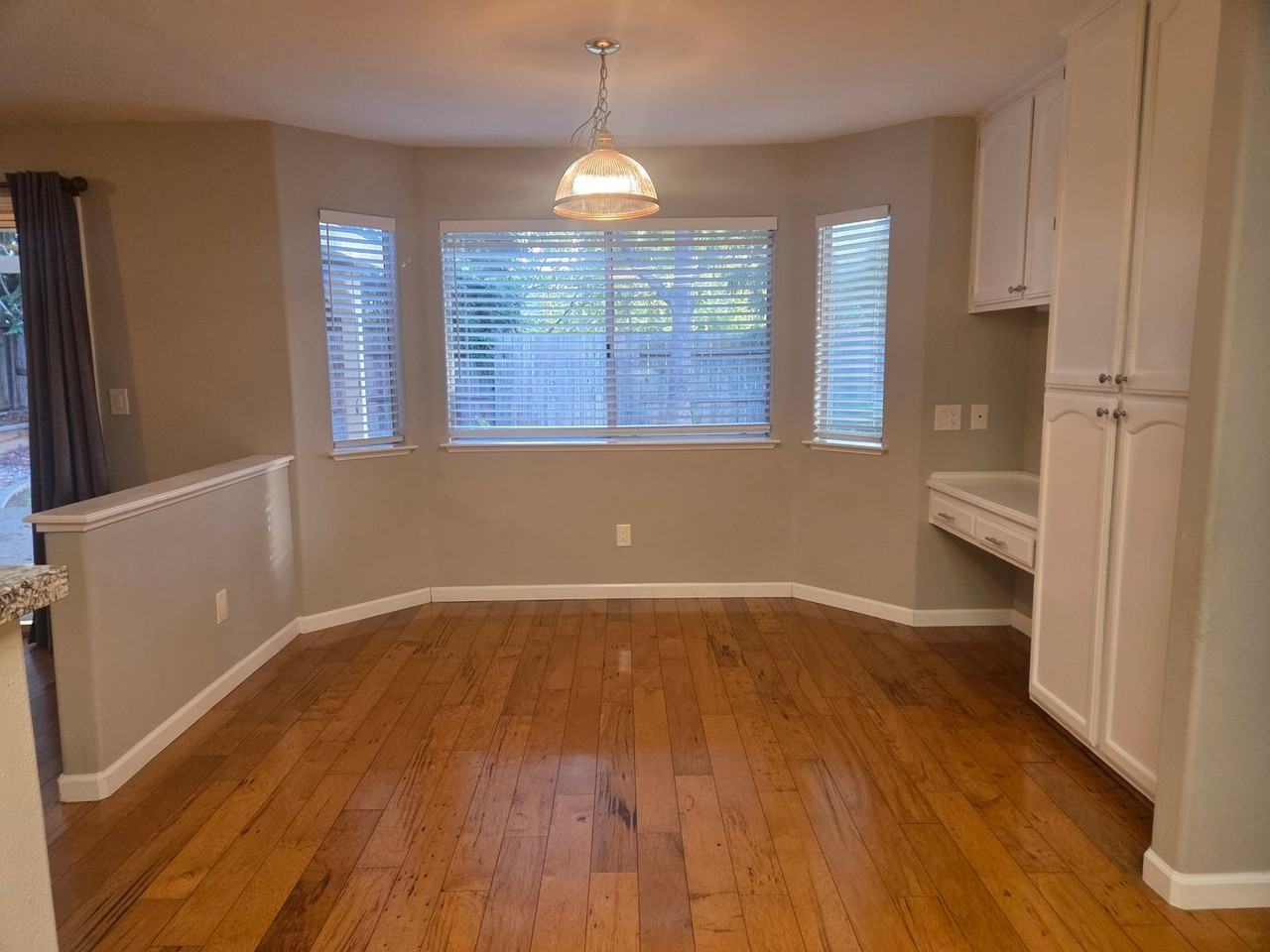 365 N Lexington Dr - Photo 6 of 25