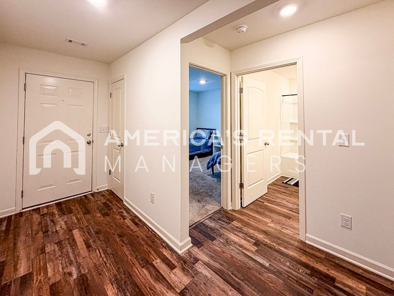 2807 Trestle Square Pass - Photo 6 of 34