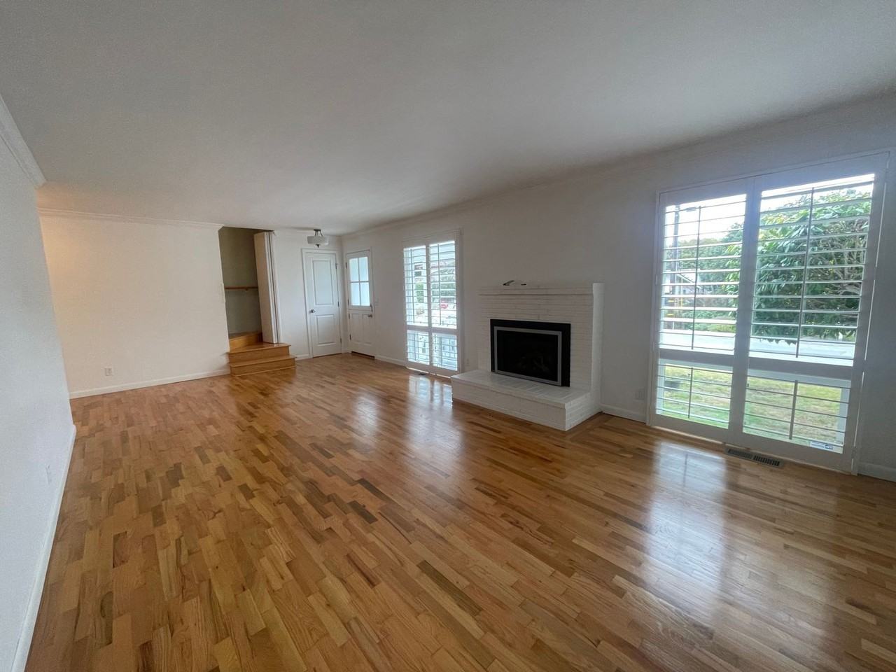 1139 Ripple Ave - Photo 4 of 50