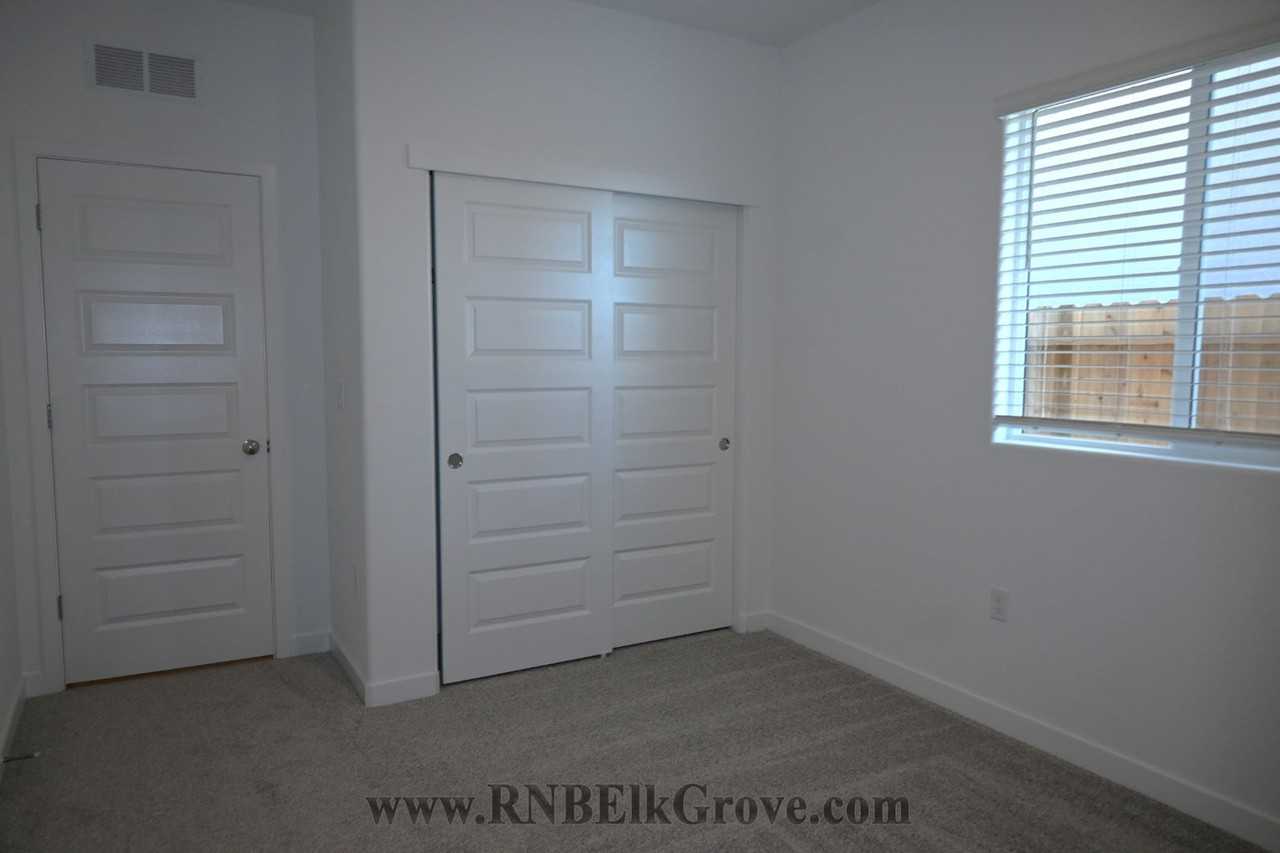 8339 Valpane Way - Photo 7 of 21