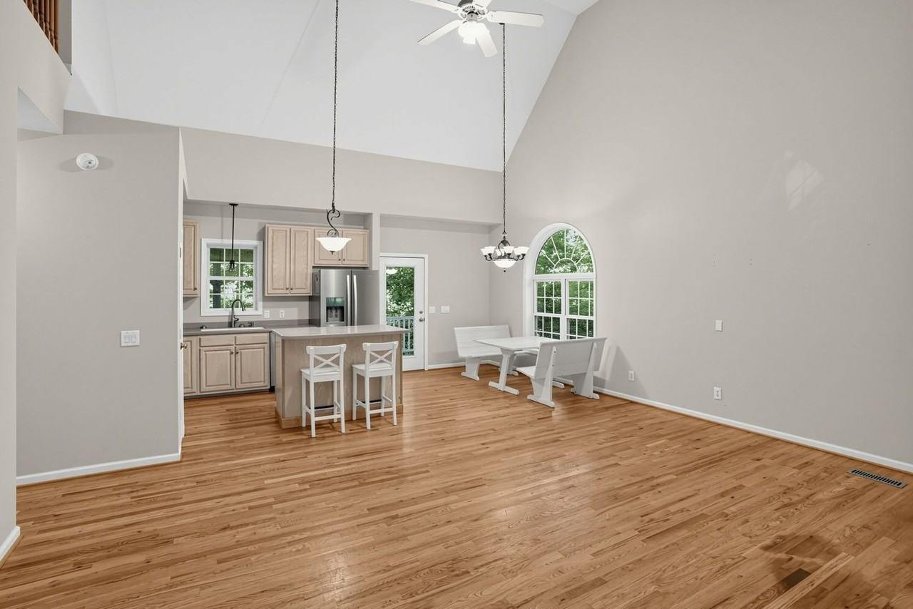 110 Birch Leaf Ln - Photo 2 of 24