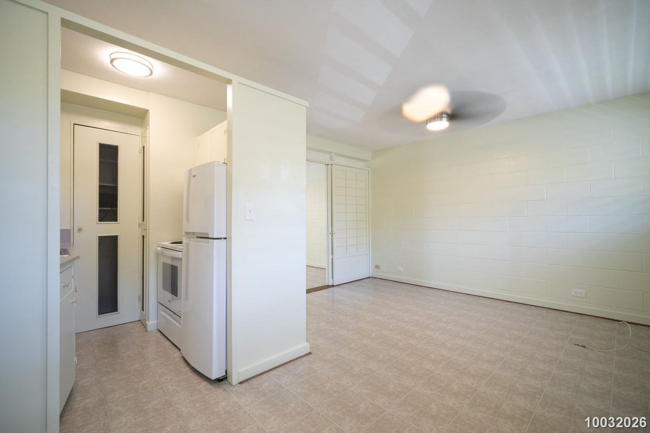 1551 Wilder Ave #7 - Photo 5 of 17