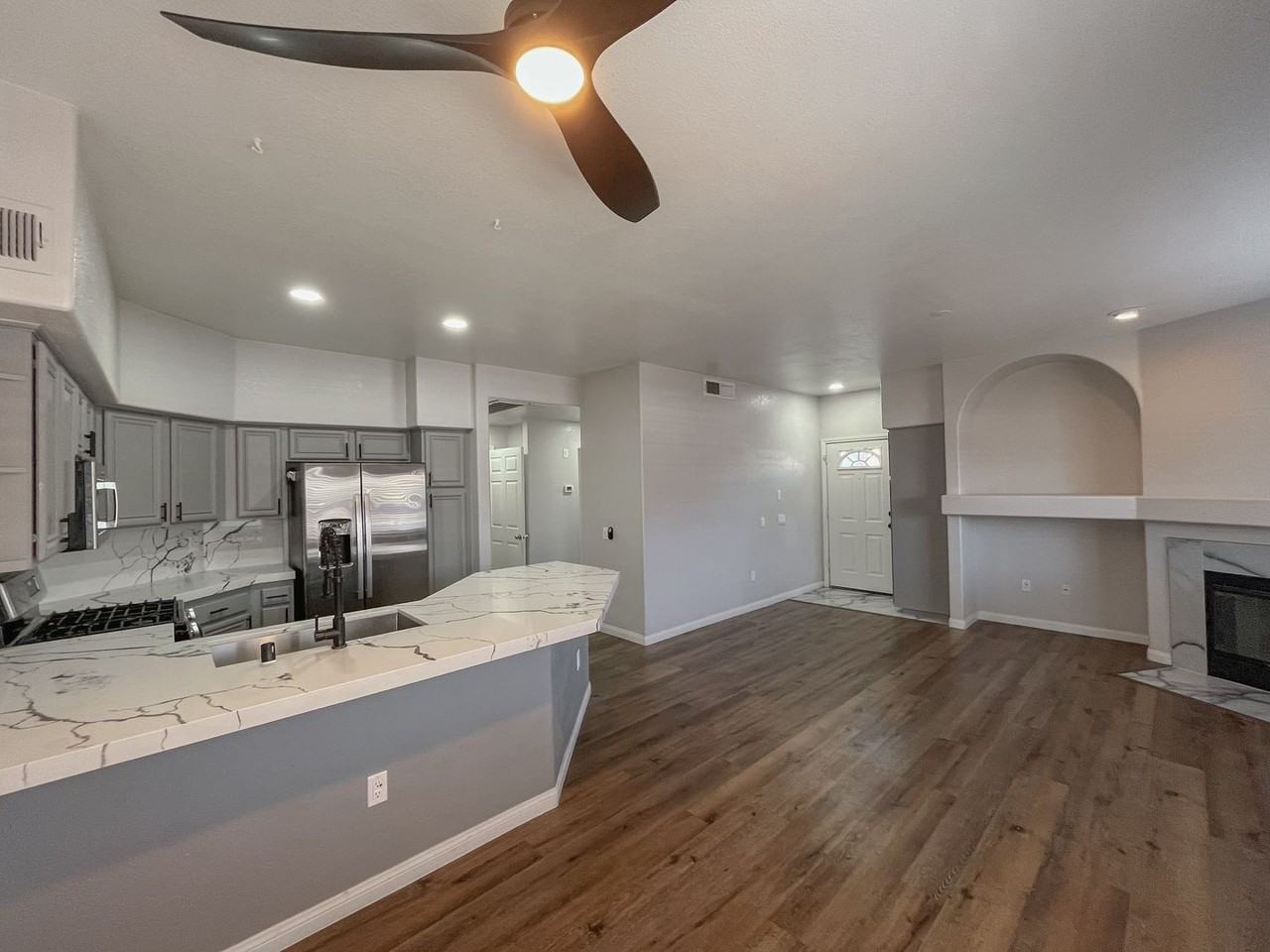 5225 W Reno Ave #126 - Photo 4 of 20