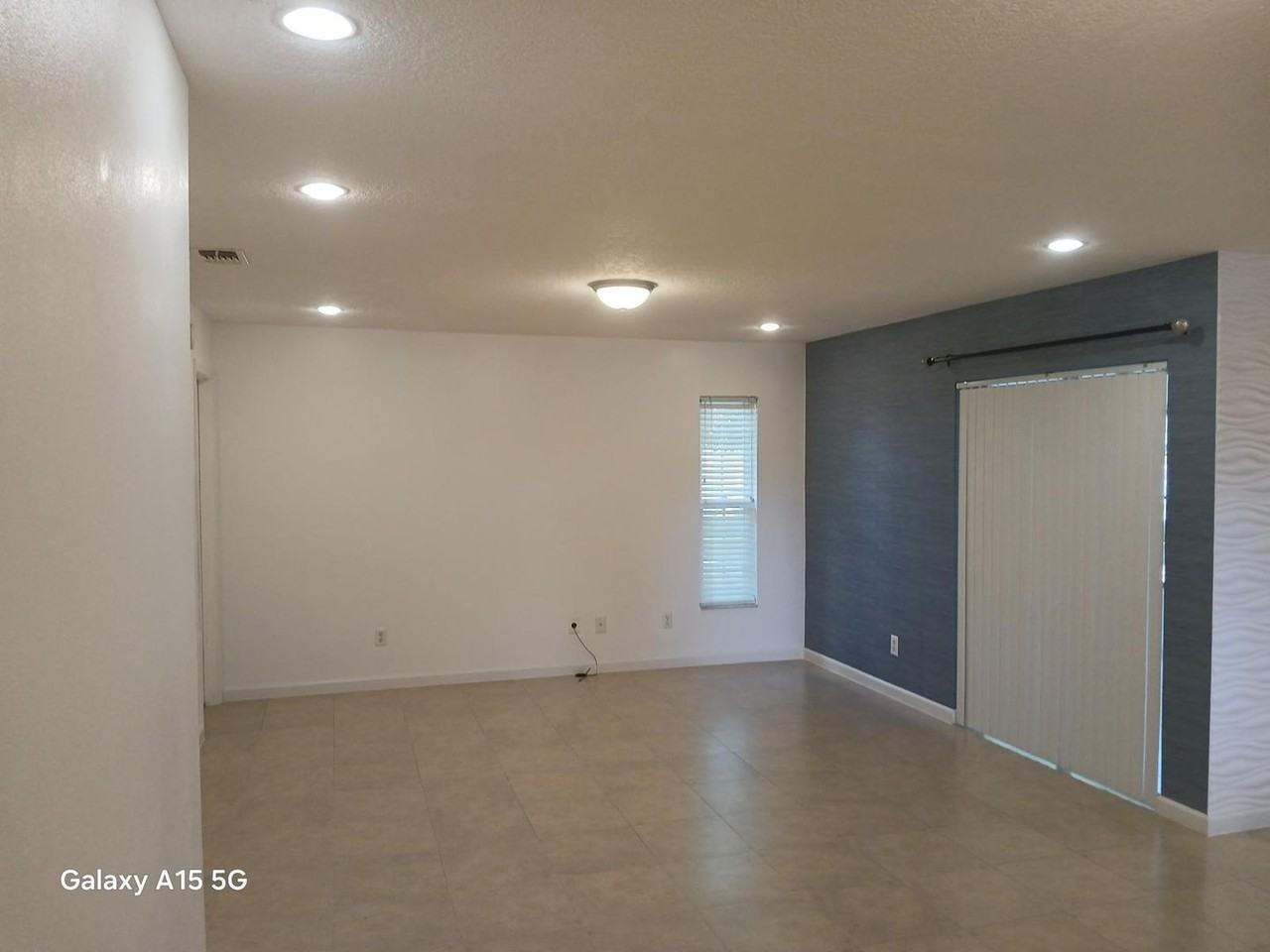 483 Eliza Ct - Photo 5 of 18