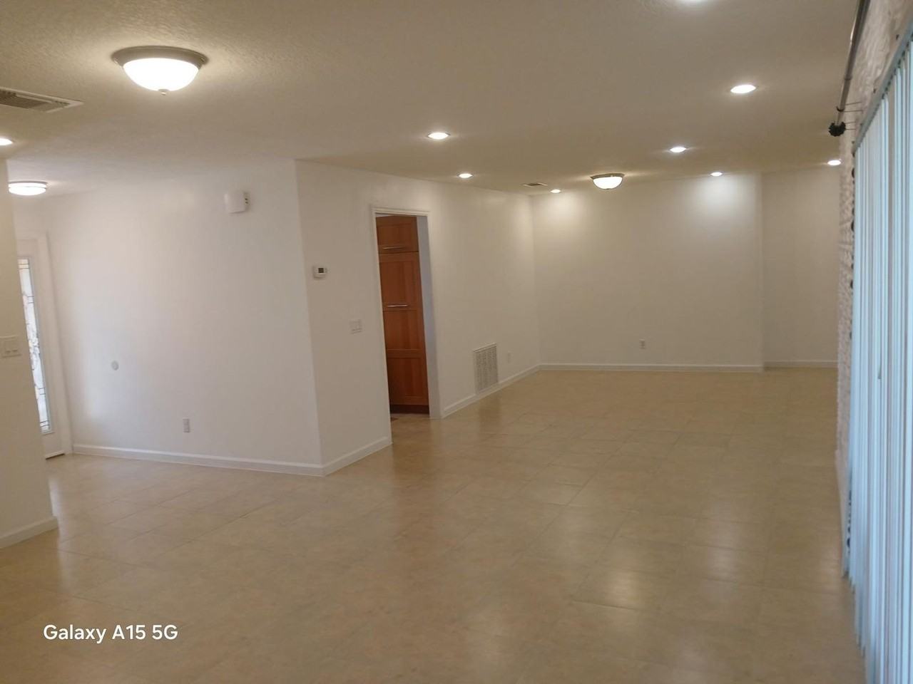 483 Eliza Ct - Photo 7 of 18