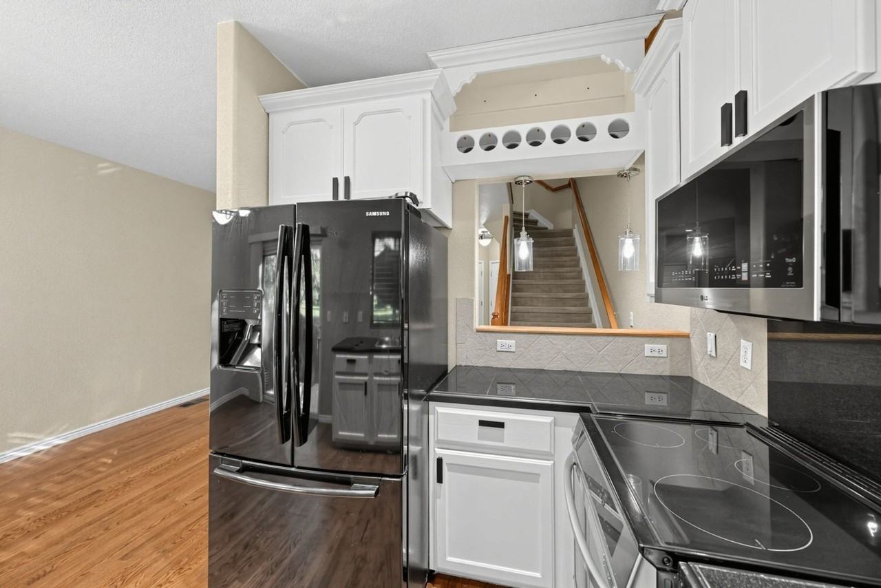 10810 W 63rd Ave - Photo 3 of 20