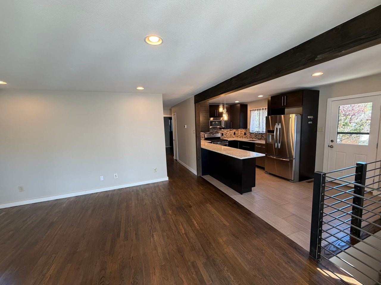 2612 Delwood Ave - Photo 7 of 24