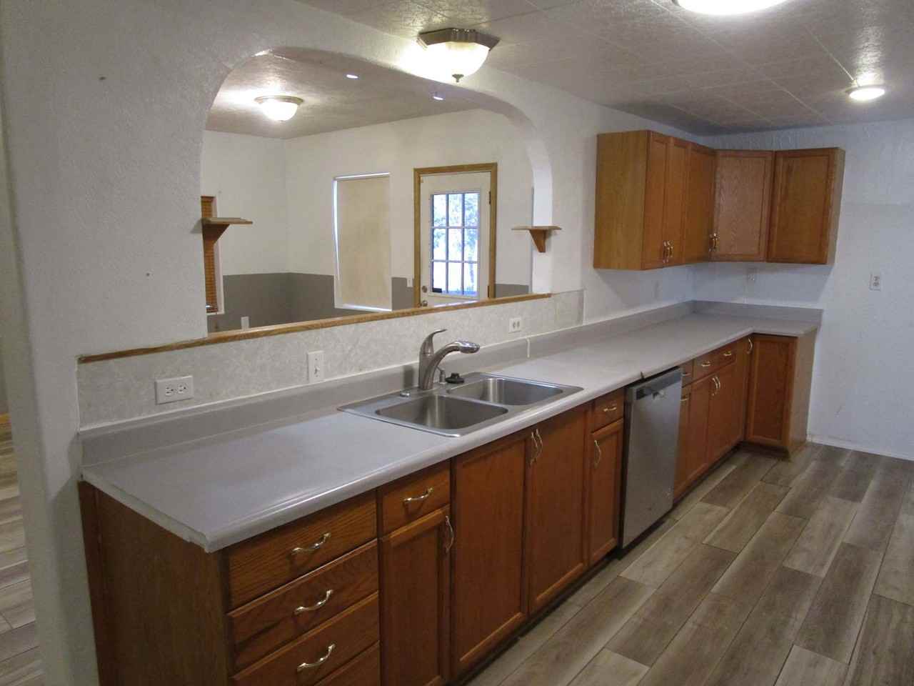 1940 Ne Dobbs Rd - Photo 5 of 22