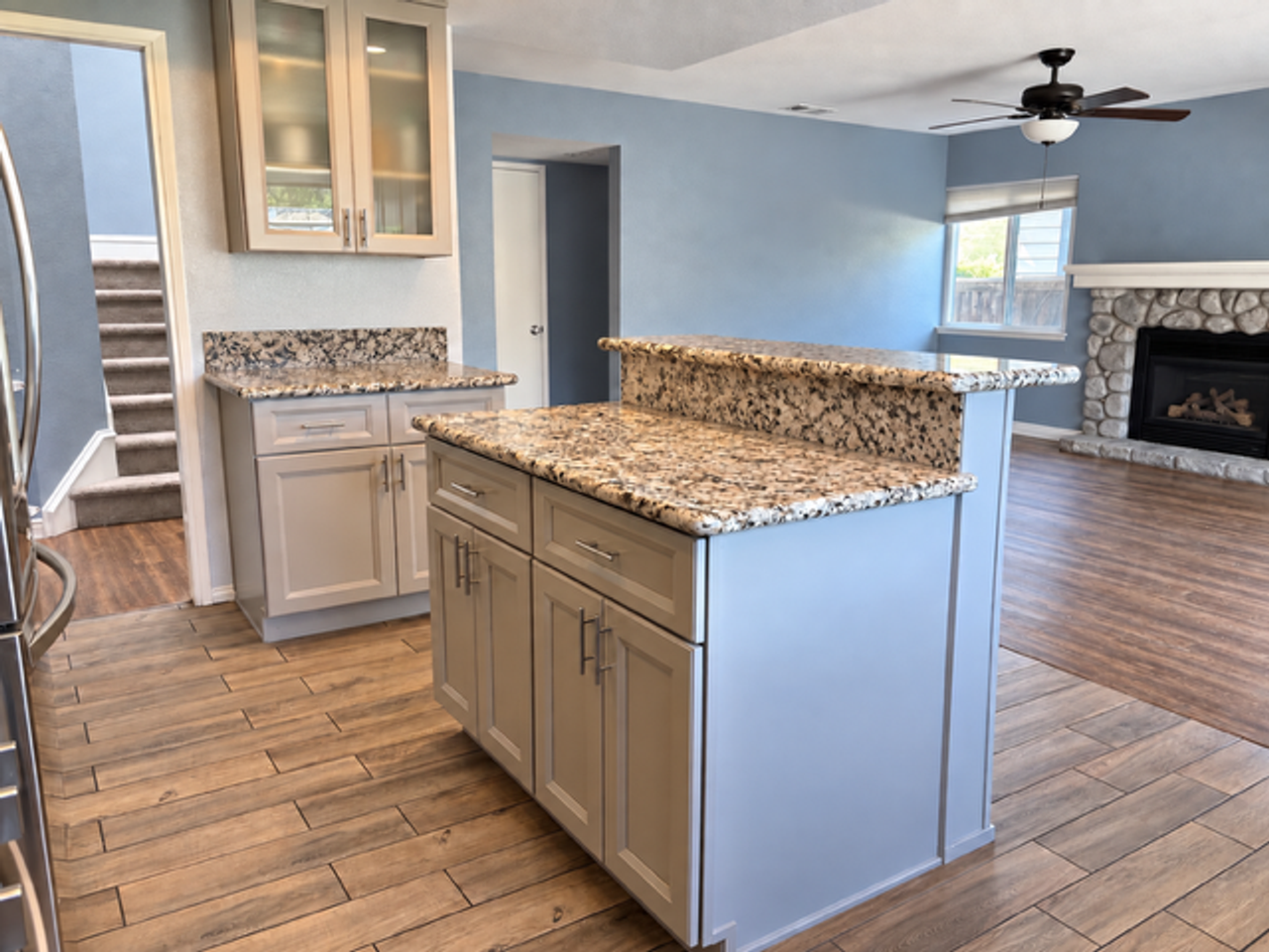 1736 Kingston Cir - Photo 4 of 18