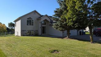 739 Lauren Ave - Photo 1 of 1
