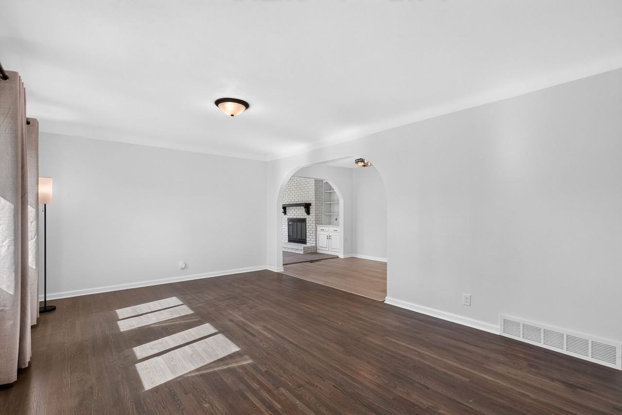 1875 46th St E - Photo 5 of 50