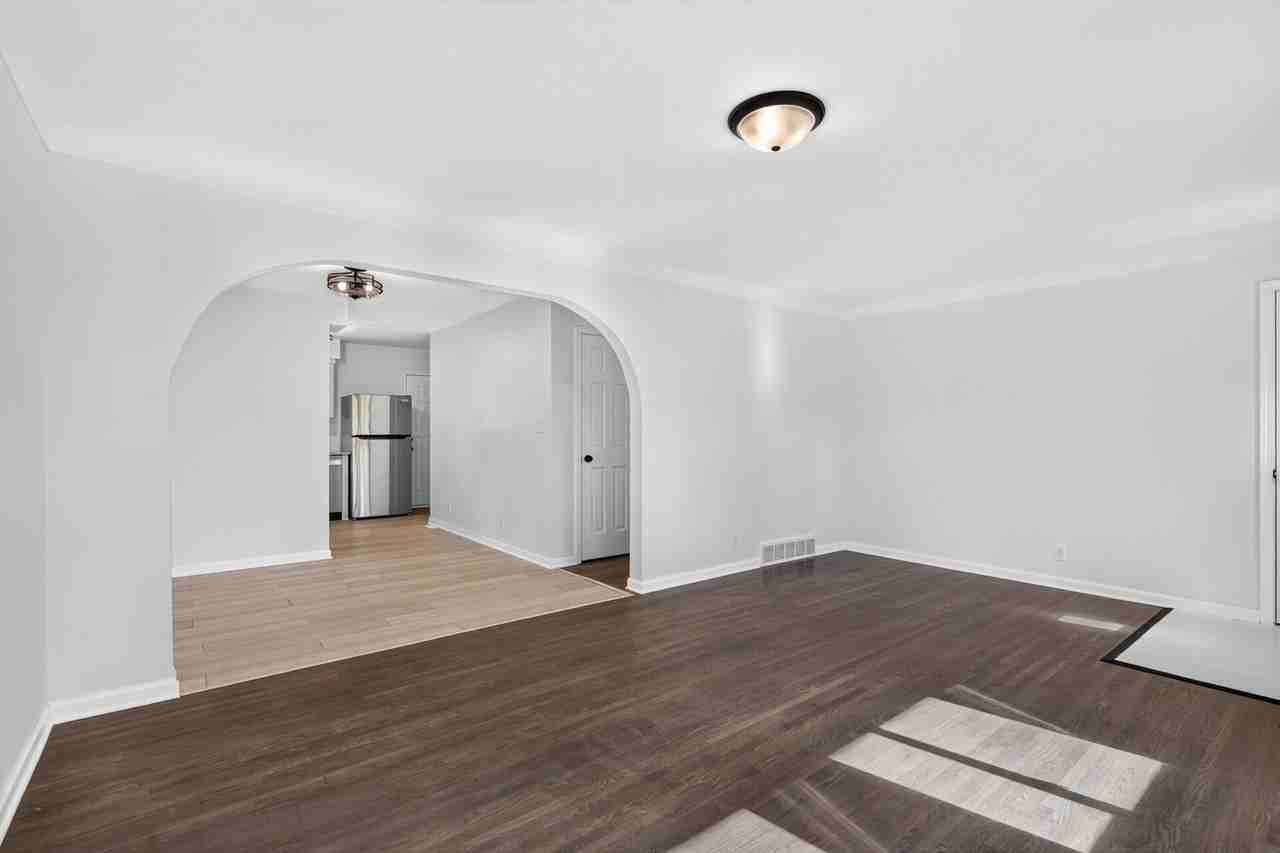 1875 46th St E - Photo 6 of 50