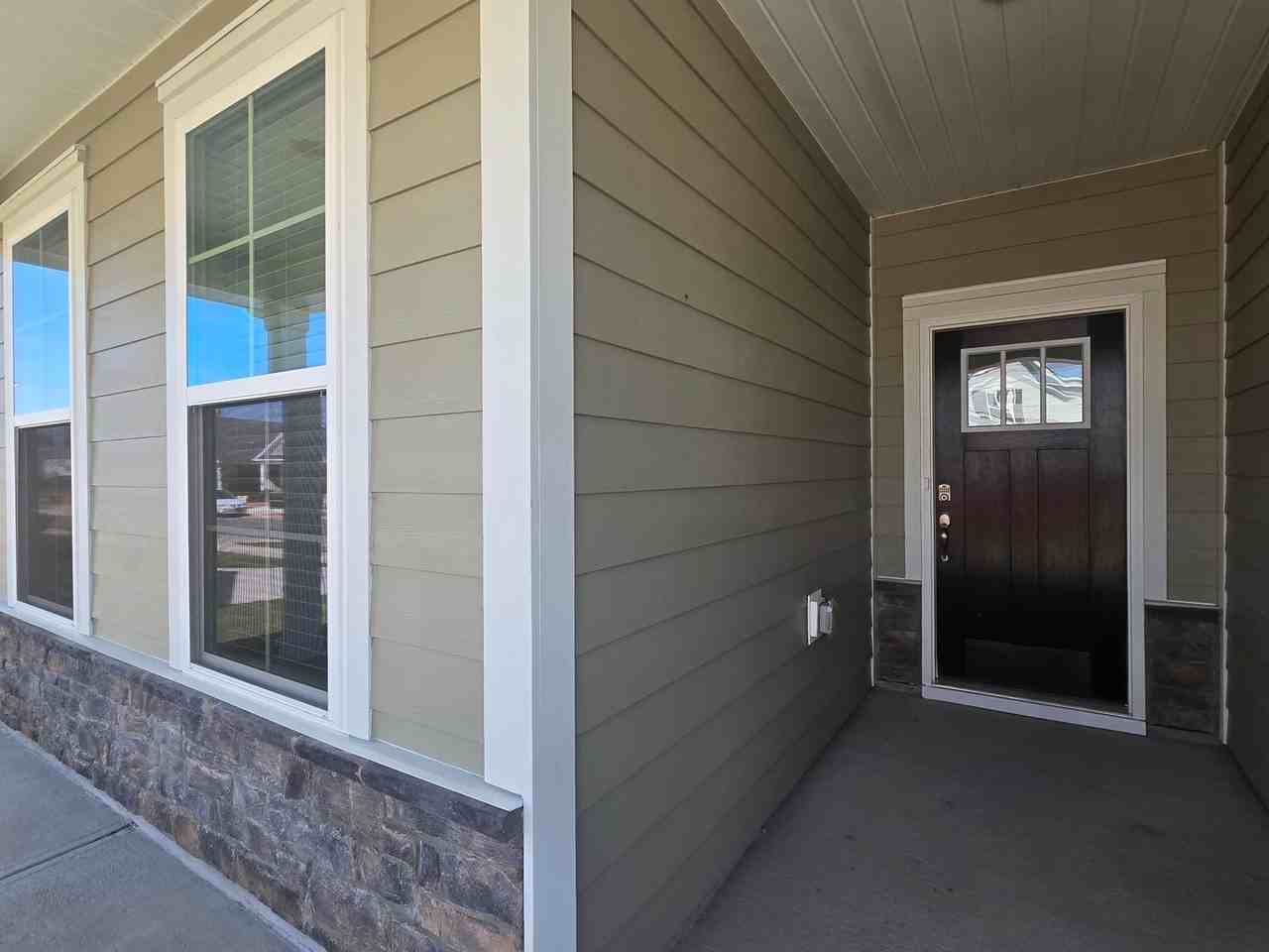 304 Sefton Dr - Photo 7 of 37