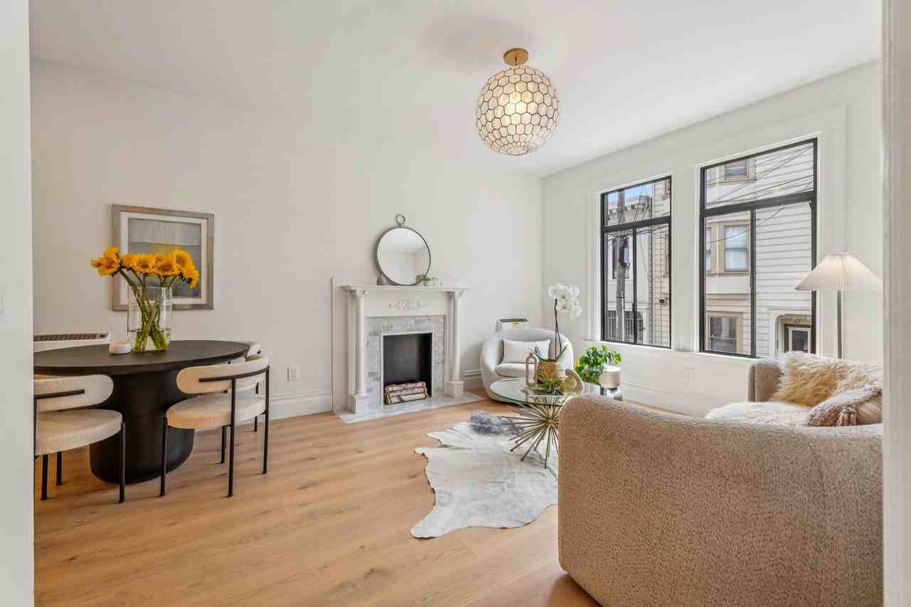 30 Bernard St - Photo 5 of 26