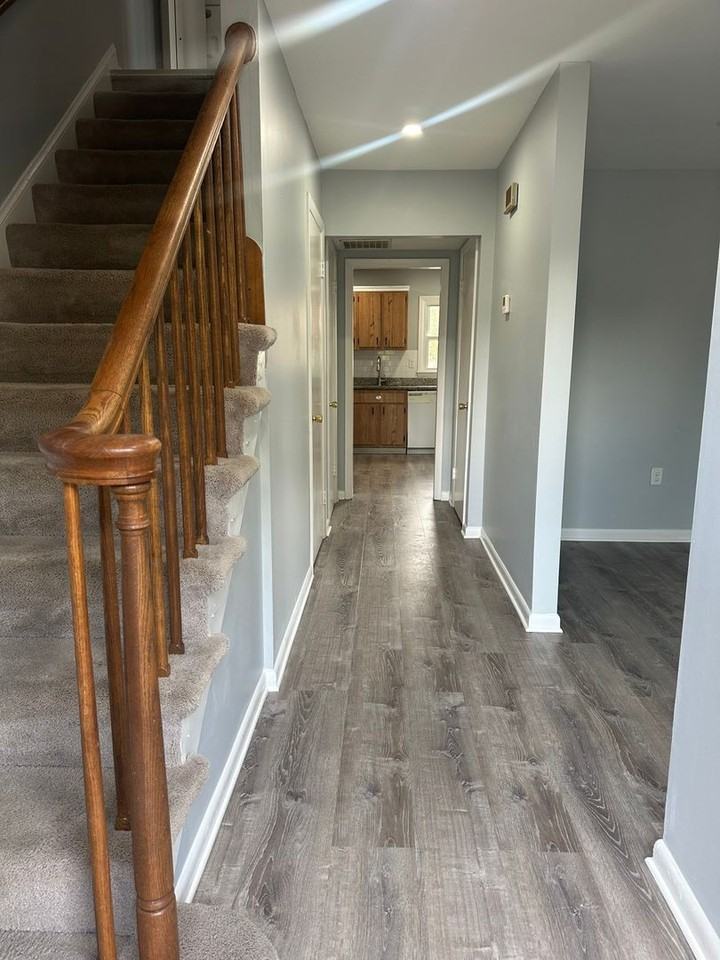 61 Meadow Ln - Photo 7 of 18
