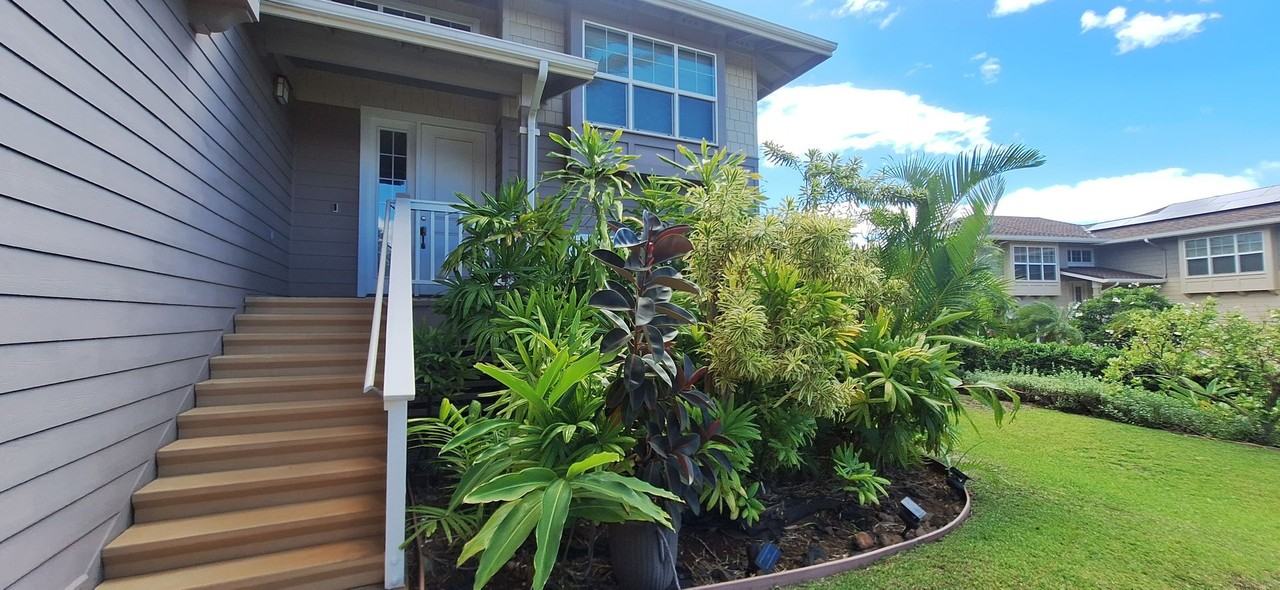 108 Moana Ave - Photo 3 of 28