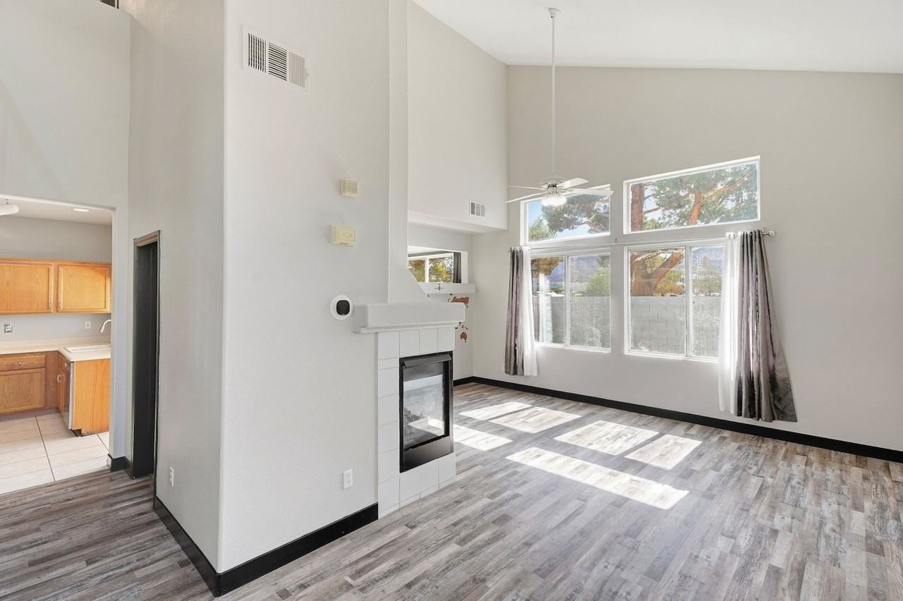 1001 Misty Rose Ave - Photo 6 of 46