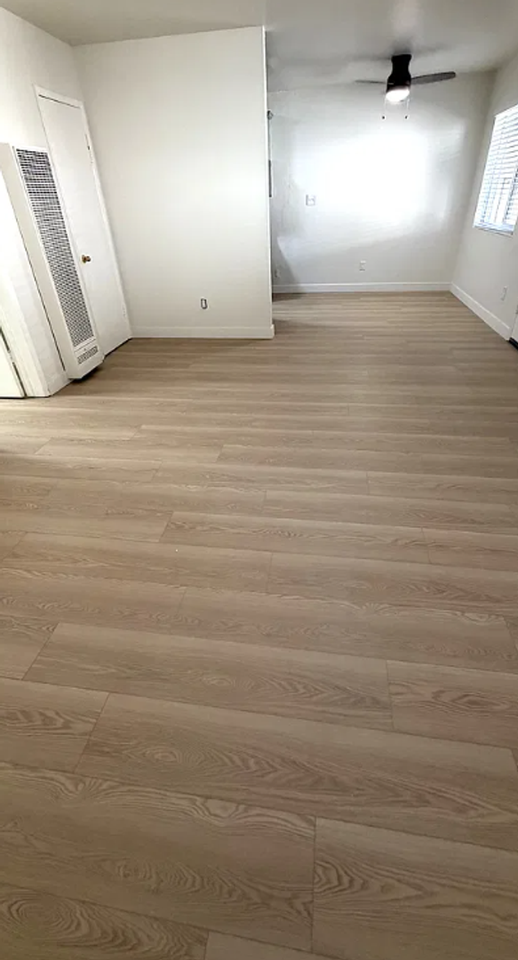 ELLENDALE PLACE - Photo 3 of 11