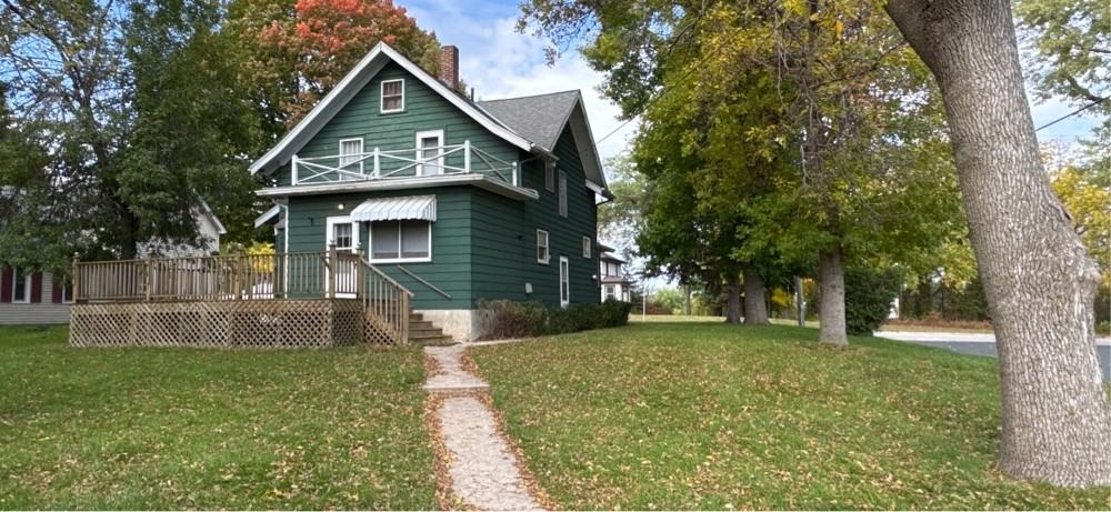 340 Parker Ave E #1 - Photo 2 of 28