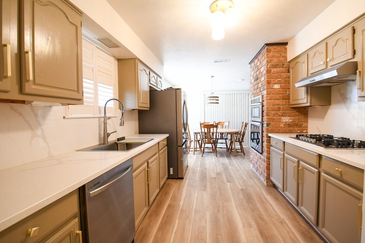 4416 Wilson Dr #1 - Photo 5 of 10