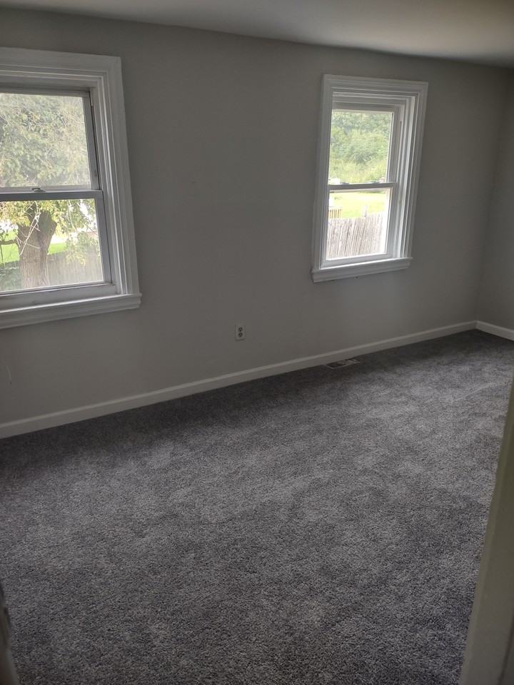 266 Cherry Hill Rd #1 - Photo 7 of 8