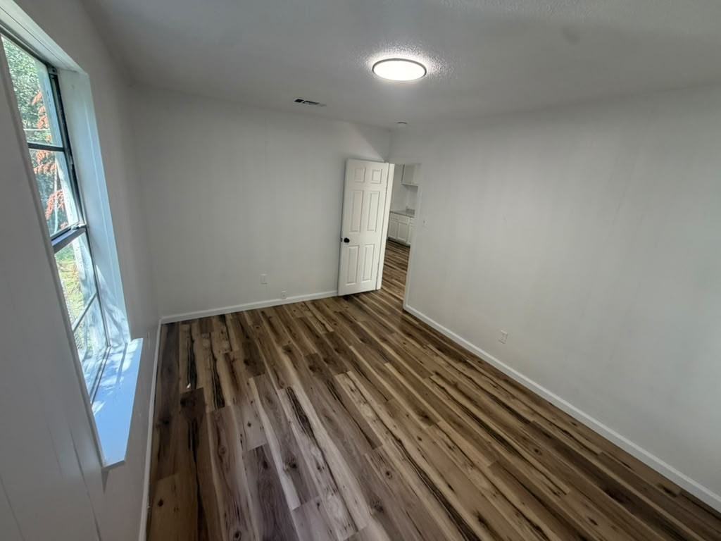 1709 44th Ave #1 - Photo 6 of 10