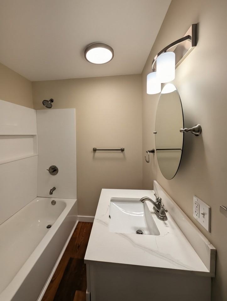 669 Park Pl #A - Photo 3 of 10