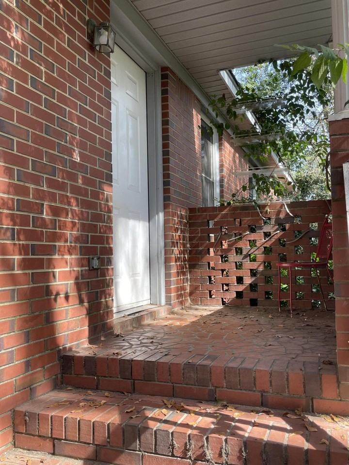 906 Cherokee Ave #3 - Photo 2 of 15