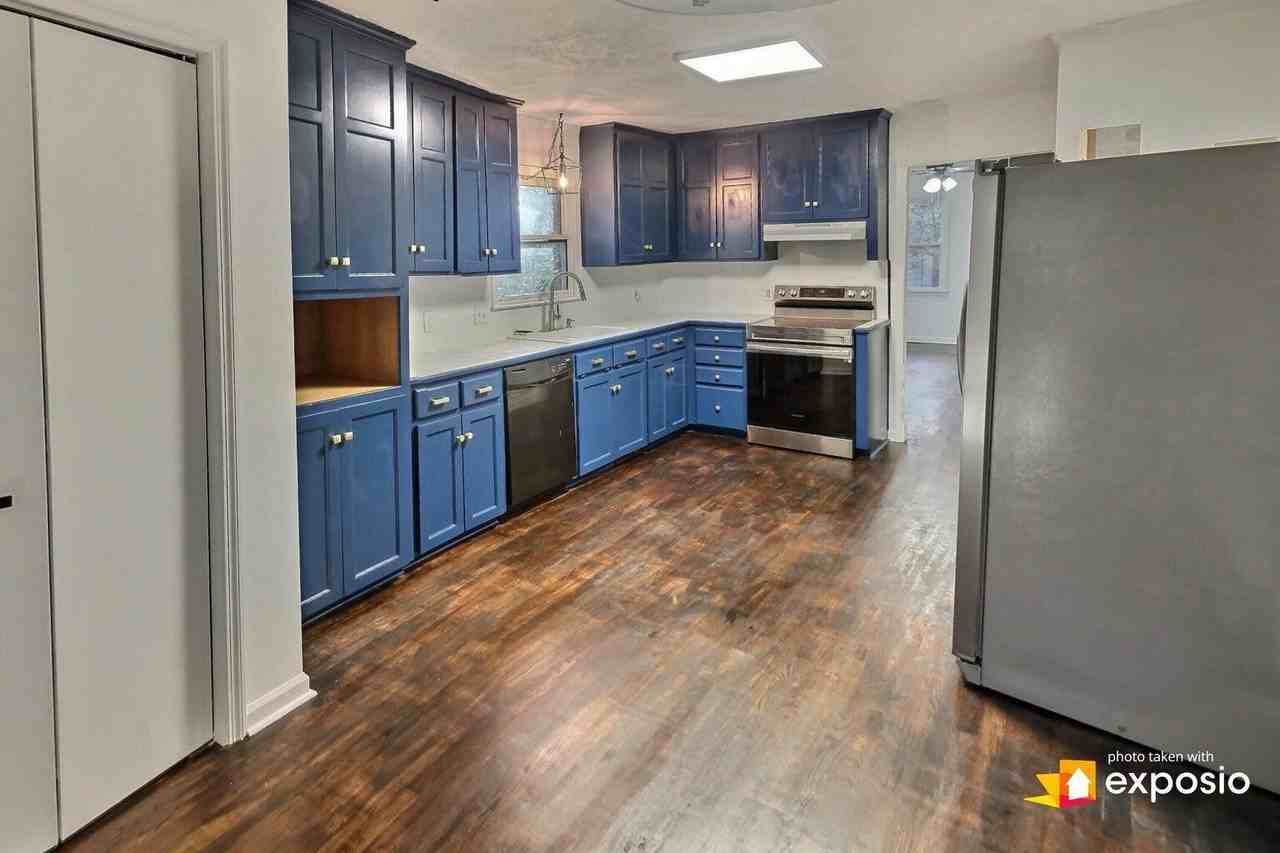906 Cherokee Ave #3 - Photo 5 of 15